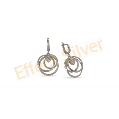 Earrings with intertwined lines